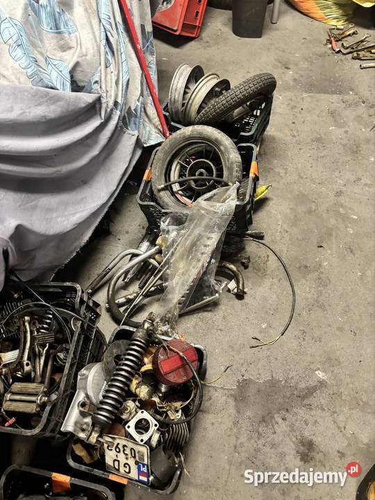 Simson Motorynka części NOWA DOSTAWA bagażnik Pszczew
