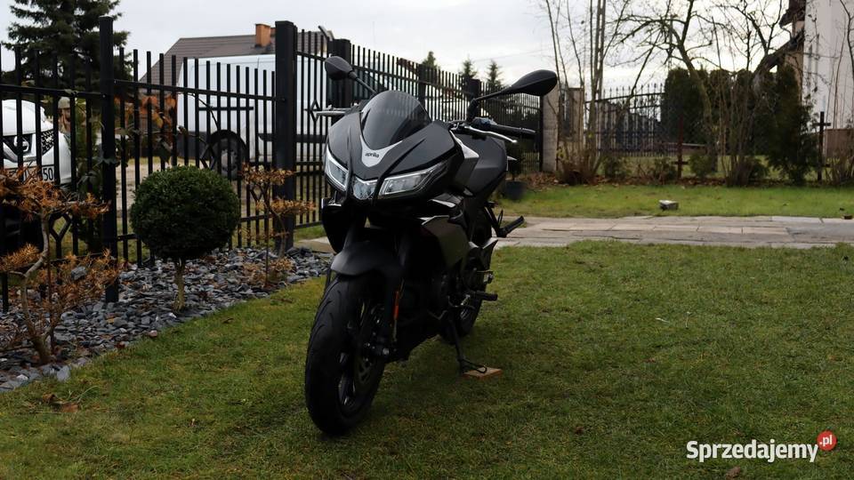 Aprilia Tuono 125 2023r katB ABS LED Aprilia łódzkie Sieradz sprzedam