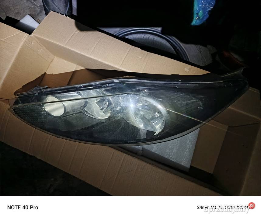 Lampy przód Ford Fiesta MkVII 2009r ST 2 Oświetlenie Sosnowiec