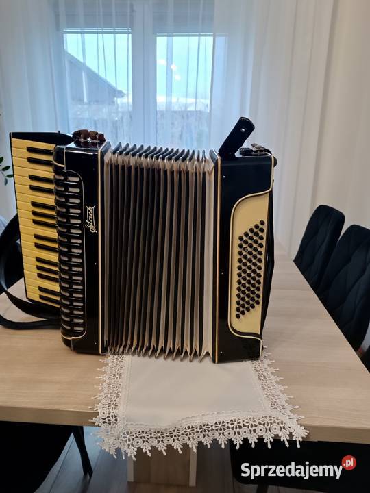 Akordeon stark niemiecki 80 basow Dębica