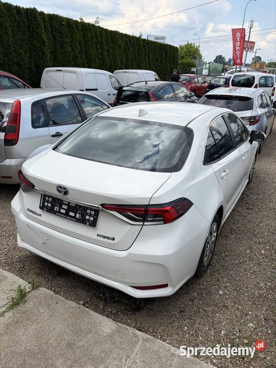 Toyota corolla hybryda z LPG Sedan / Limuzyna Warszawa sprzedam