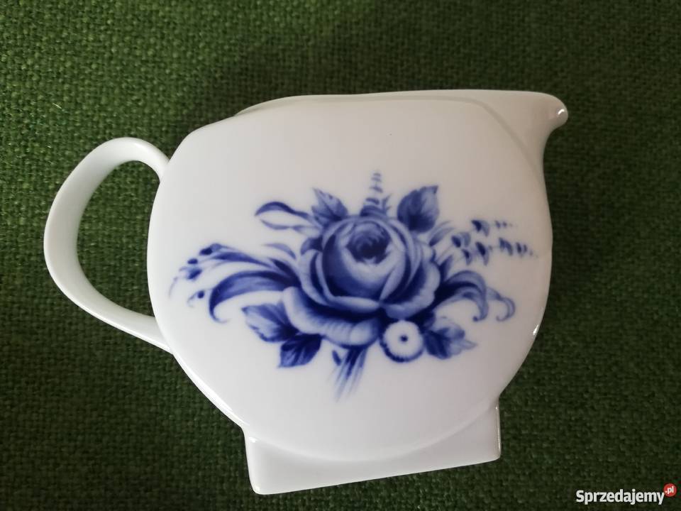 Porcelana Melitka wzór kwiatowy cobalt Gorlice