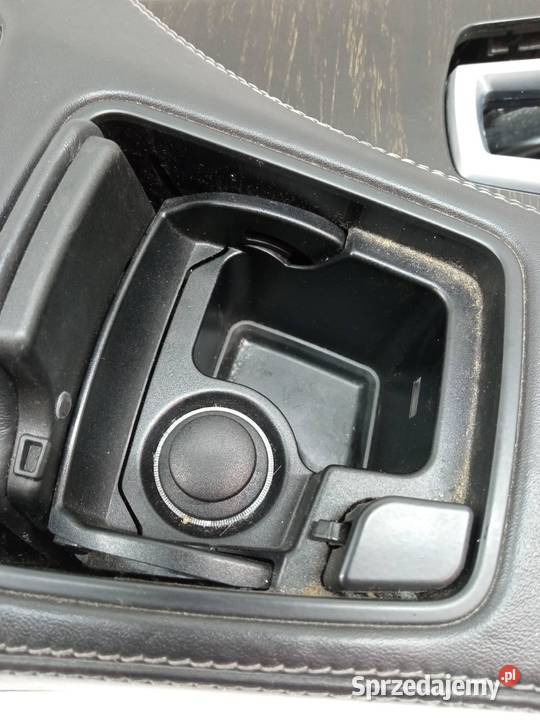 TUNEL ŚRODKOWY PODŁOKIETNIK DEKOR Bmw Seria 6 osobowe Wyposażenie wnętrza sprzedam