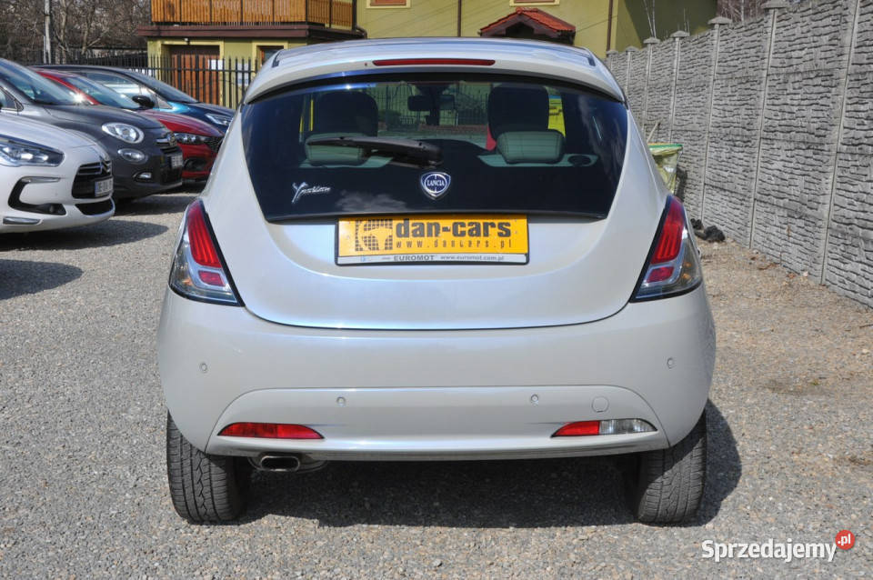 Lancia Ypsilon 12 70 Full Szyberdach Skóra ABS Dąbrowa Górnicza