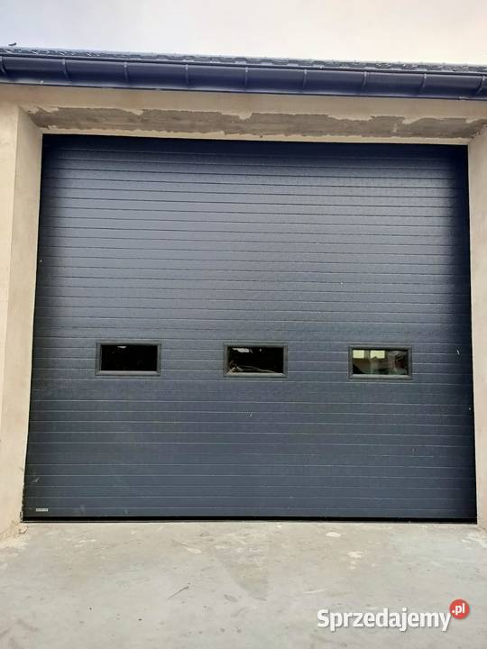 Brama Segmentowa dostępna ręki 4800x2220 Metalowe