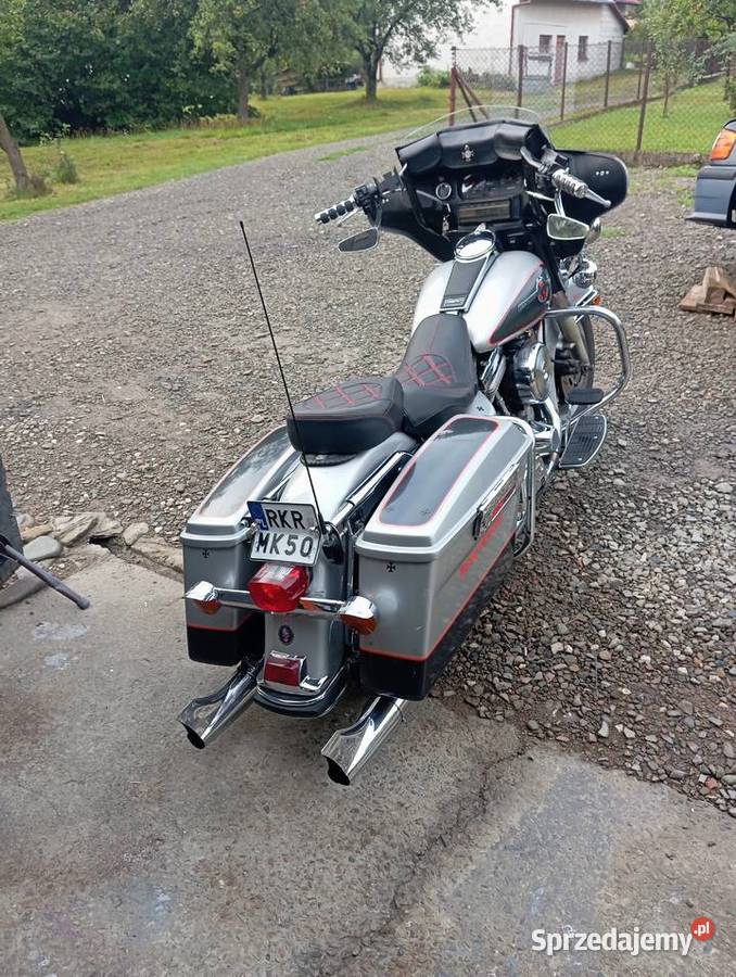 Harley electra glide classic FLHTC