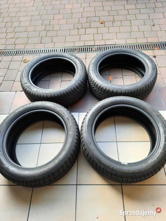 Opony zimowe Goodyear UG 21555R18 komplet 4 V do 240 km/h opolskie sprzedam