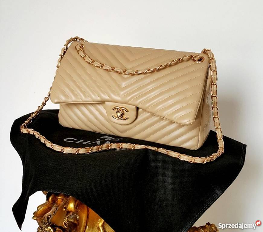 Najsłynniejsza torebka świata 2.55 Chanel kończy 68 lat