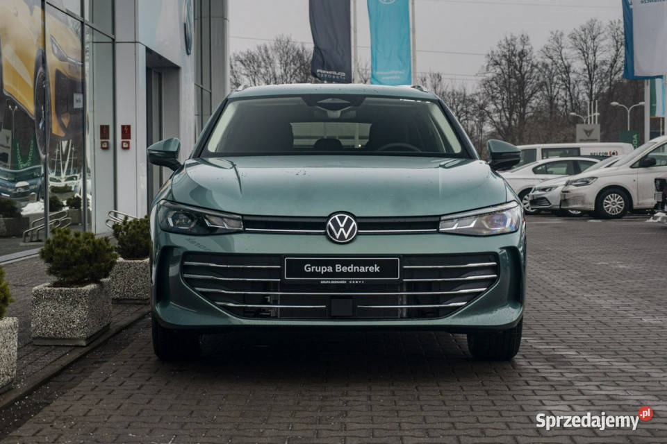 Volkswagen Passat Business Plus 15 TSI mHEV 150 Kombi