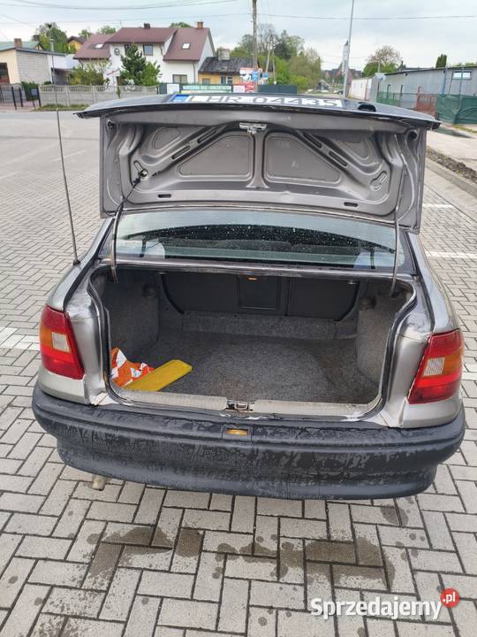 Astra F 18 BG 90 Automat sprawna na dojazdy