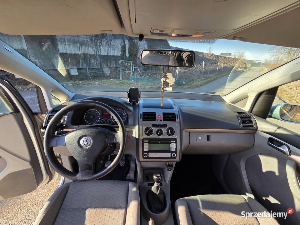 Volkswagen Touran 20 140 140KM Volkswagen wielkopolskie Ostrzeszów