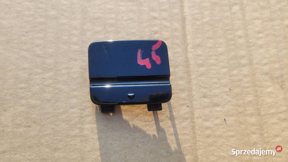 ZAŚLEPKA HAKA ZDERZAKA TYŁ BMW 3 E90 SEDAN LIFT