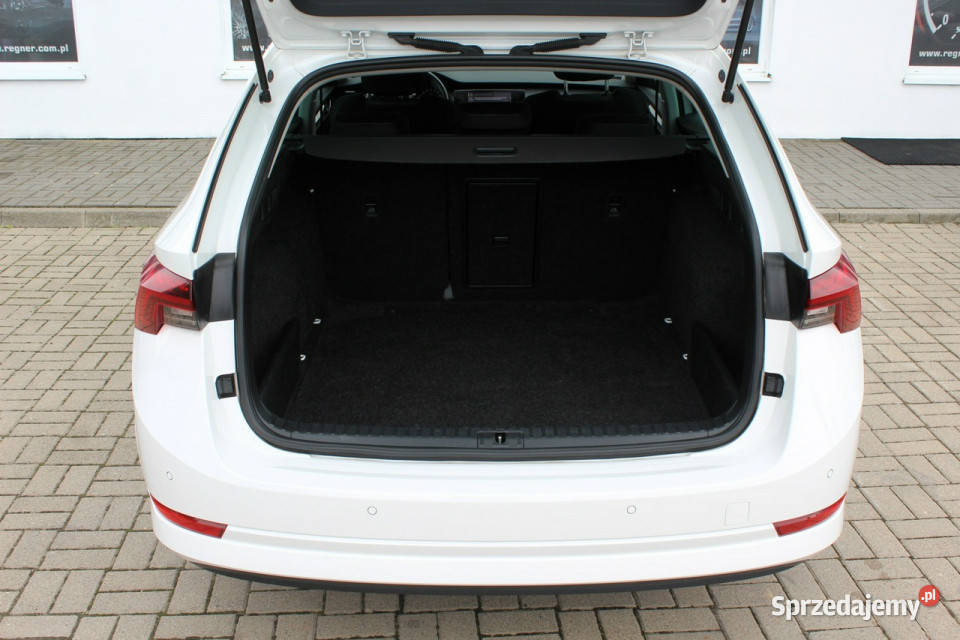 koda Octavia Salon FV23 Kamera LED Tempomat ogranicznik prędkości Sokołów