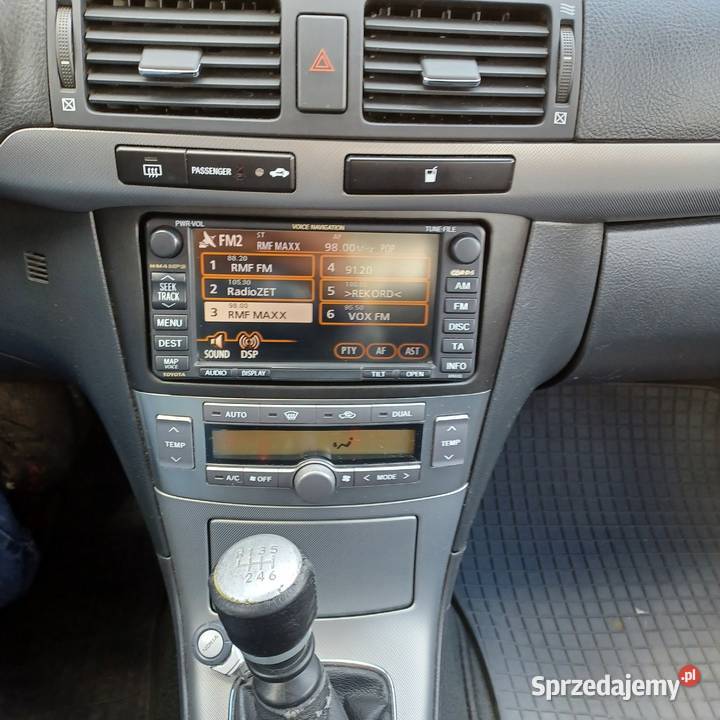 Toyota Avensis t25 20 D4D 128KM Kielce