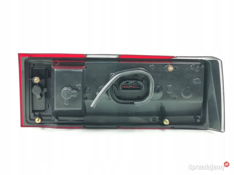 LAMPA LEWY TYŁ LANCIA Y10 19851996 MAGNETI osobowe