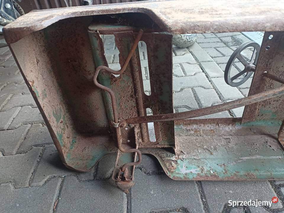 stara zabawka azak Moskwicz samochód na pedały Zabawki ogrodowe opolskie Olesno sprzedam