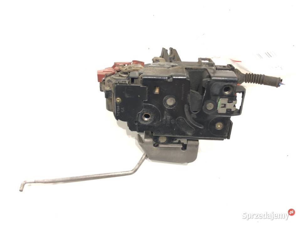 ZAMEK DRZWI LEWY PRZÓD AUDI A3 8P Hatchback