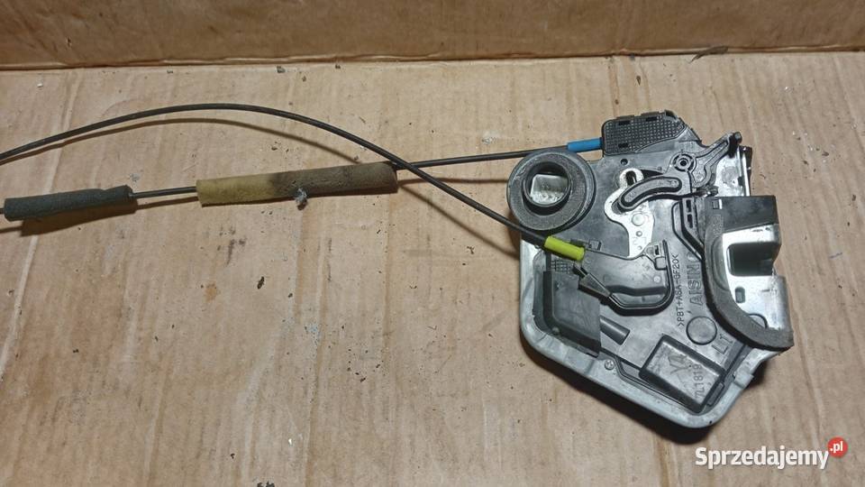 AVENSIS T25 FL KOMBI ZAMEK DRZWI TYŁ LEWY 8 PIN wielkopolskie Zbierkowo sprzedam