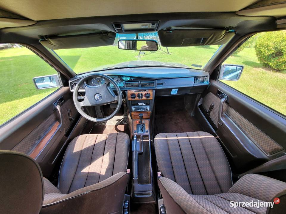 Mercedes w201190e 25 diesle lakier metallic Przodkowo
