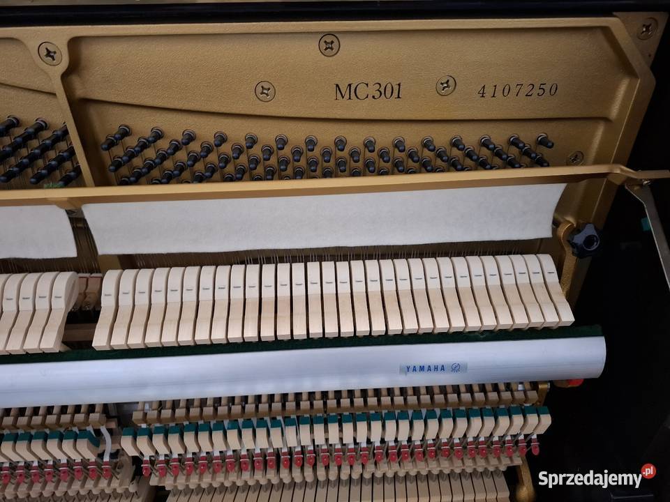 Pianino Yamaha U1 model MC301 stan idealny