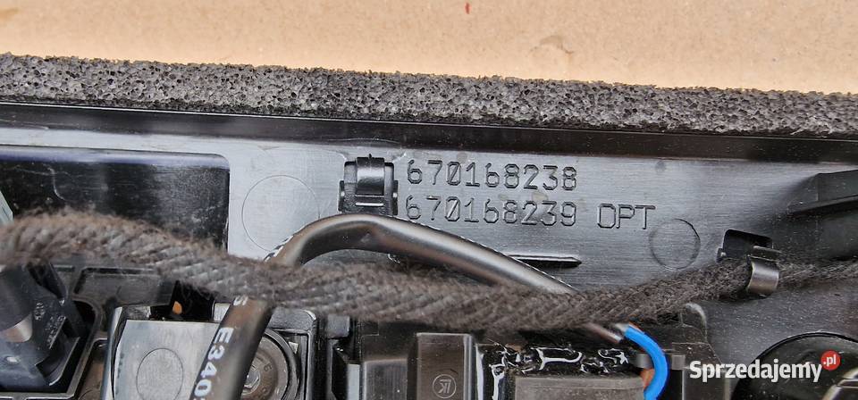 MASERATI LISTWA KAMERA TYŁ OŚWIETLENIE TABLICY Bieleń