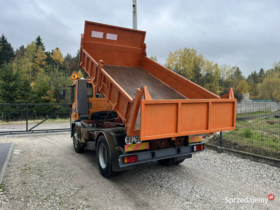 Iveco 130E18 Iveco Eurocargo 130E18 wywrotka Zagnańsk