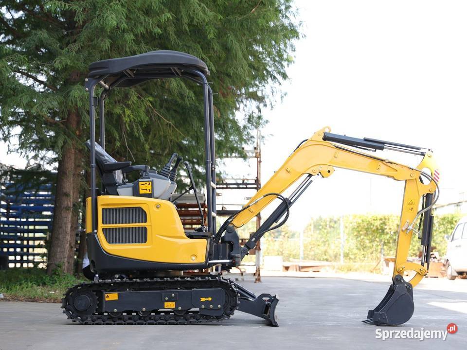 Minikoparka 2 t Mller Machinery MB 20 S silnik sprzedam