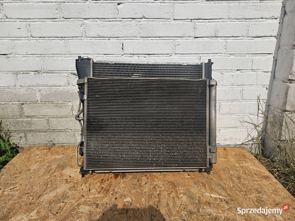 KOMPLET CHLODNIC KLIMA WODA WIATRAK HYUNDAI I40 Warszawa