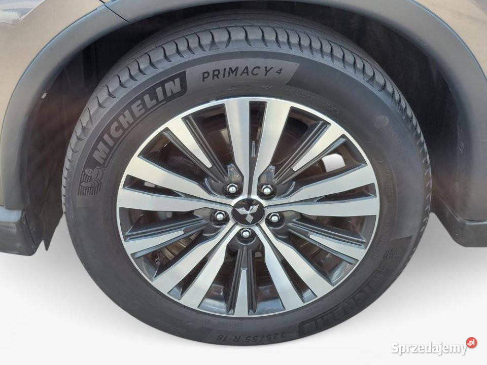 MITSUBISHI Outlander 2019r Salon Tempomat Kamera