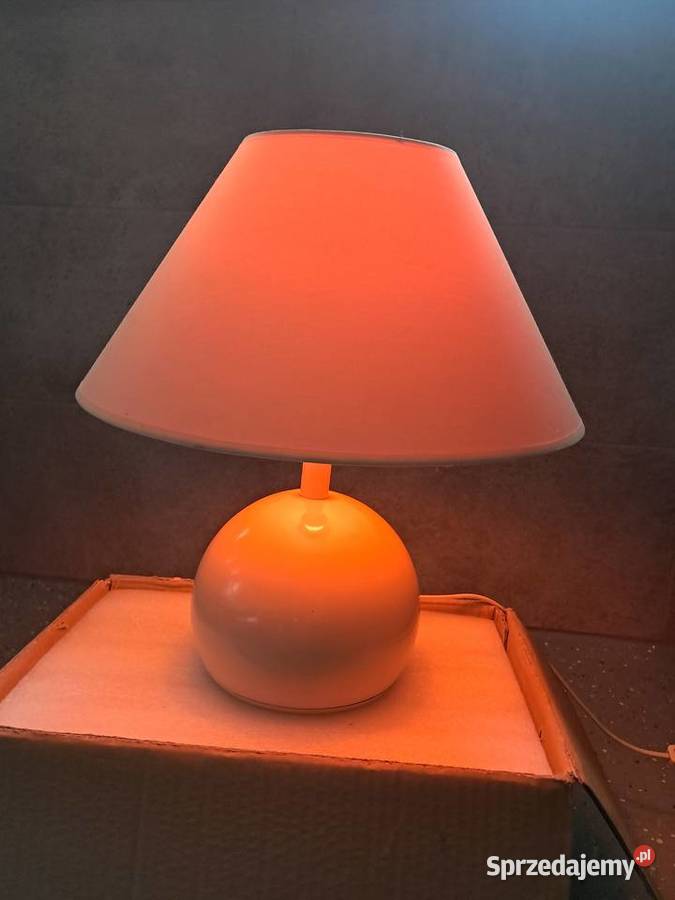 używana lampka nocna z prlu firmy polam meos wwa