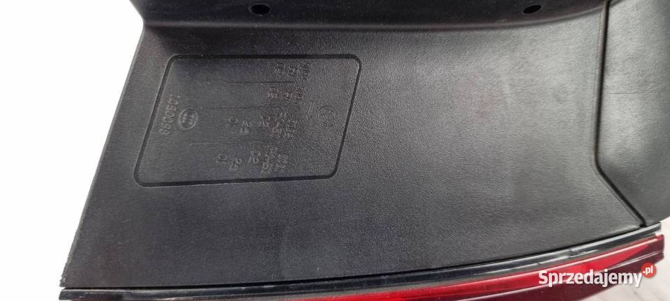 LAMPA LEWA TYŁ VOLKSWAGEN PASSAT B8 RLINE osobowe Lipno