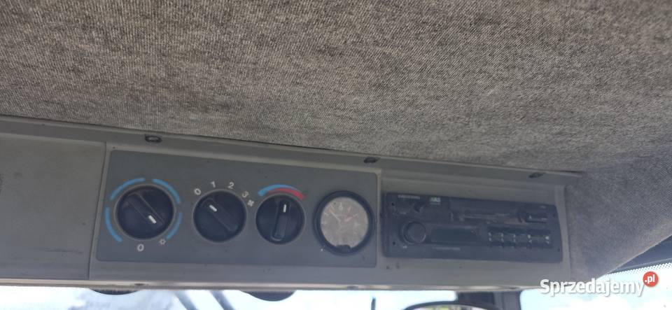 Massey Ferguson 6140 z ładowaczem Napęd 4x4 mazowieckie Nasielsk