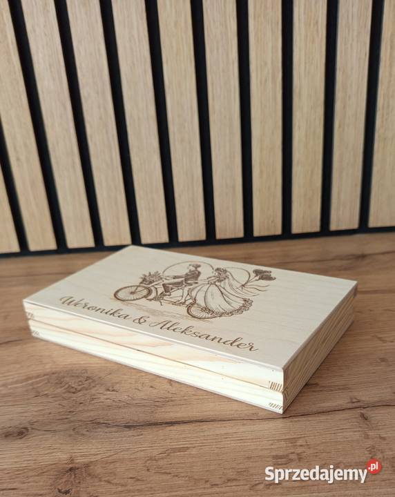 Personalizowane pudełko na pieniądze ślubne wzór Bełchatów sprzedam