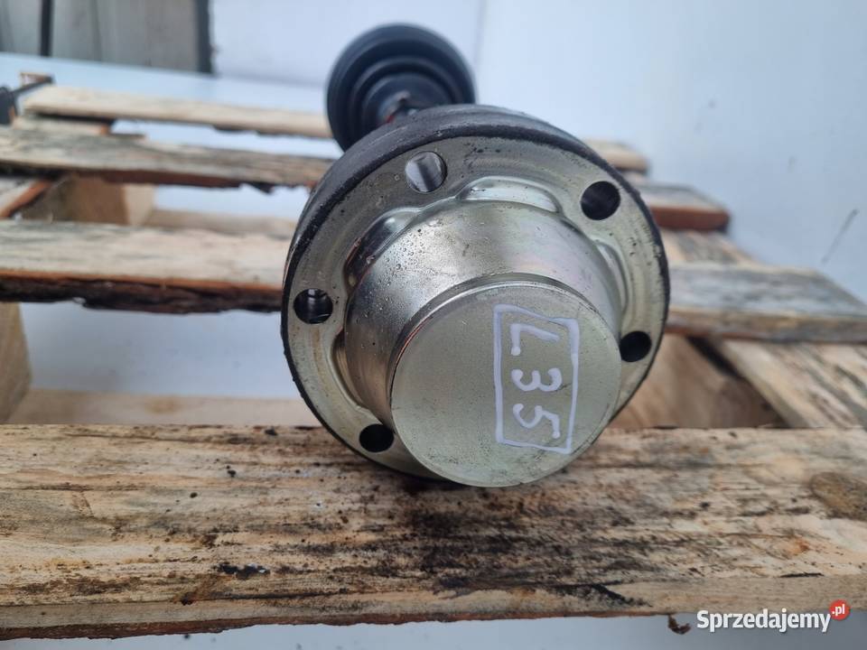 PÓŁOŚ VW Touareg 25 TDI LEWA PRZEDNIA półośka Chełm