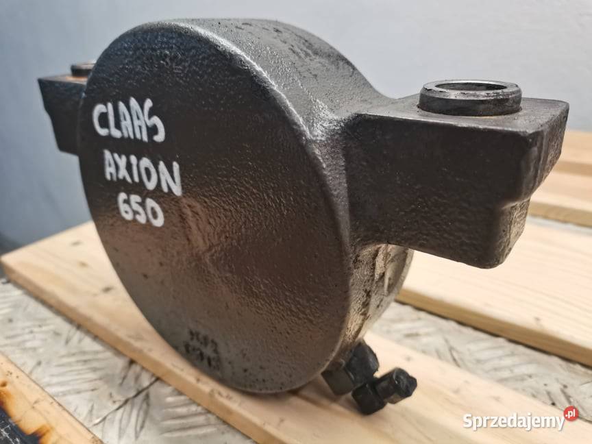 Ucho mostu napędowego Case CVX Carraro