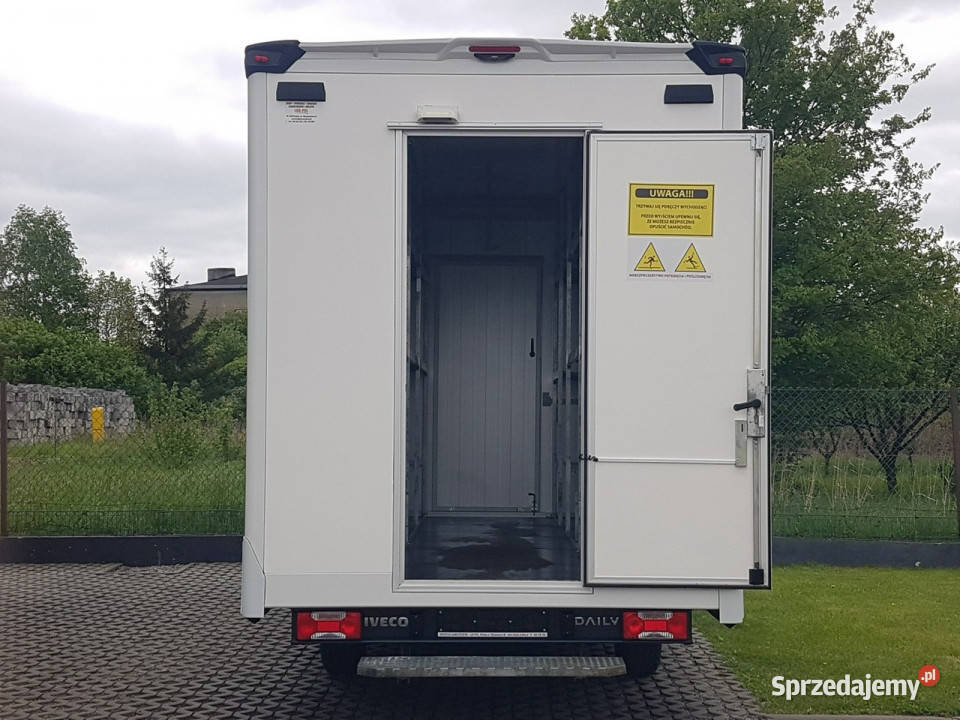 Iveco Daily KONTENER NISKOPODŁOGOWY 443x223x242 wspomaganie kierownicy Poręba
