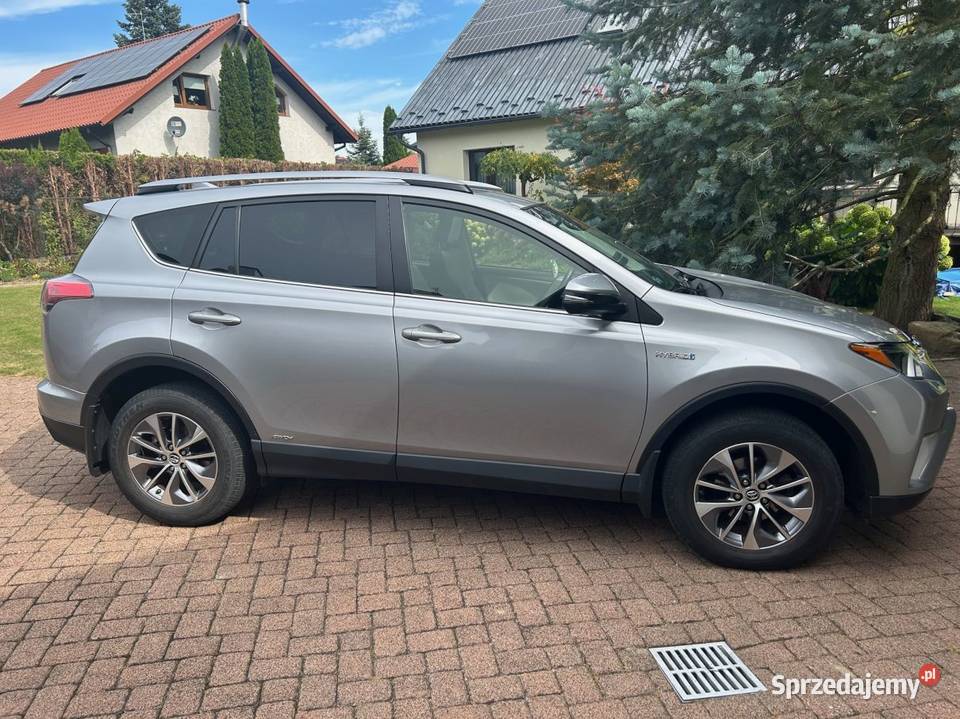 Toyota Rav 4 Hybrid AWDi 25 197 4x4 2017r Gorlice sprzedam