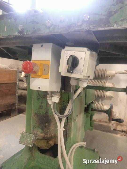 Frezarka dolnowrzecionowa z posuwem Wejherowo