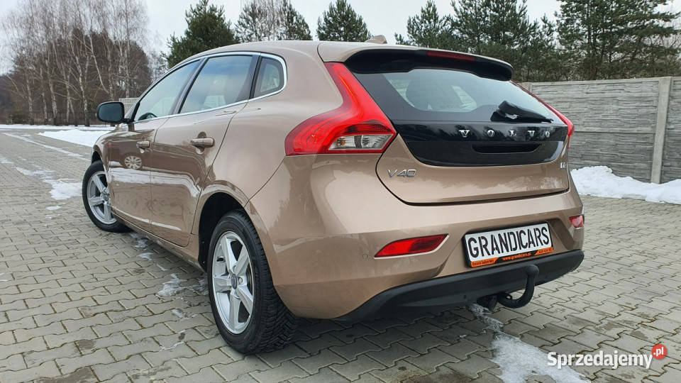 Volvo V40 20 D2 120 Momentum NAVI Półskóra Chmielnik sprzedam