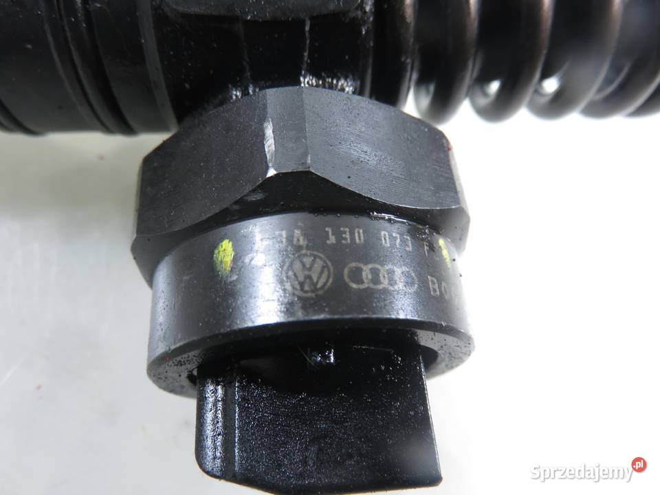 POMPOWTRYSKIWACZ AUDI A4 B5 19 TDI 038130073F