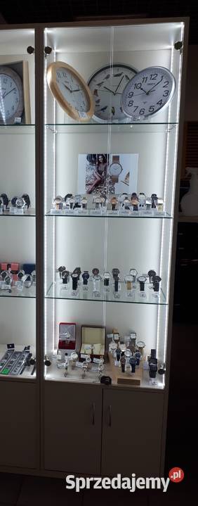 Gablota Gabloty Stoisko Ładne Beżowe Jasne Warszawa