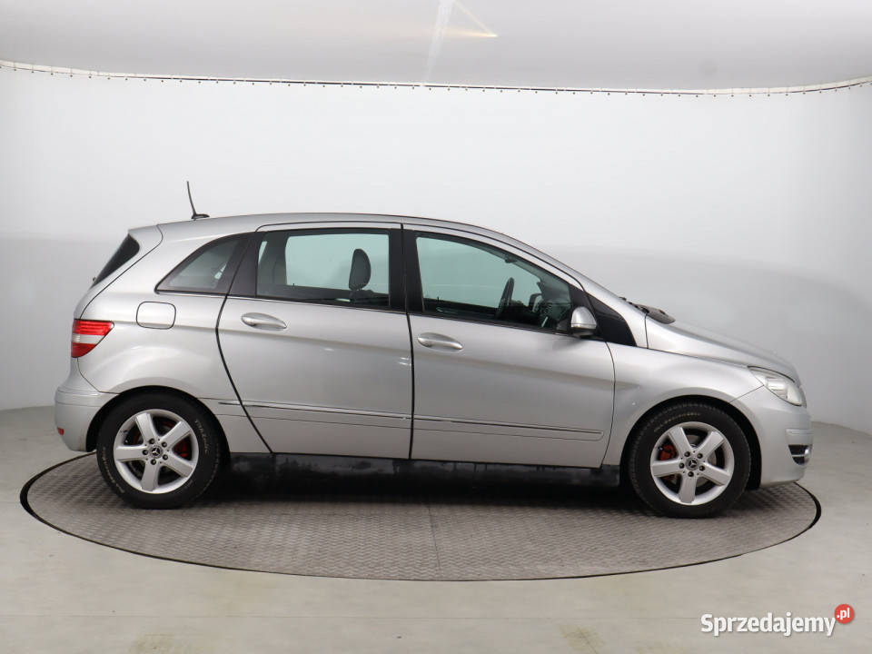 Mercedes B B 200 CDI wielofunkcyjna kierownica Bielany Wrocławskie