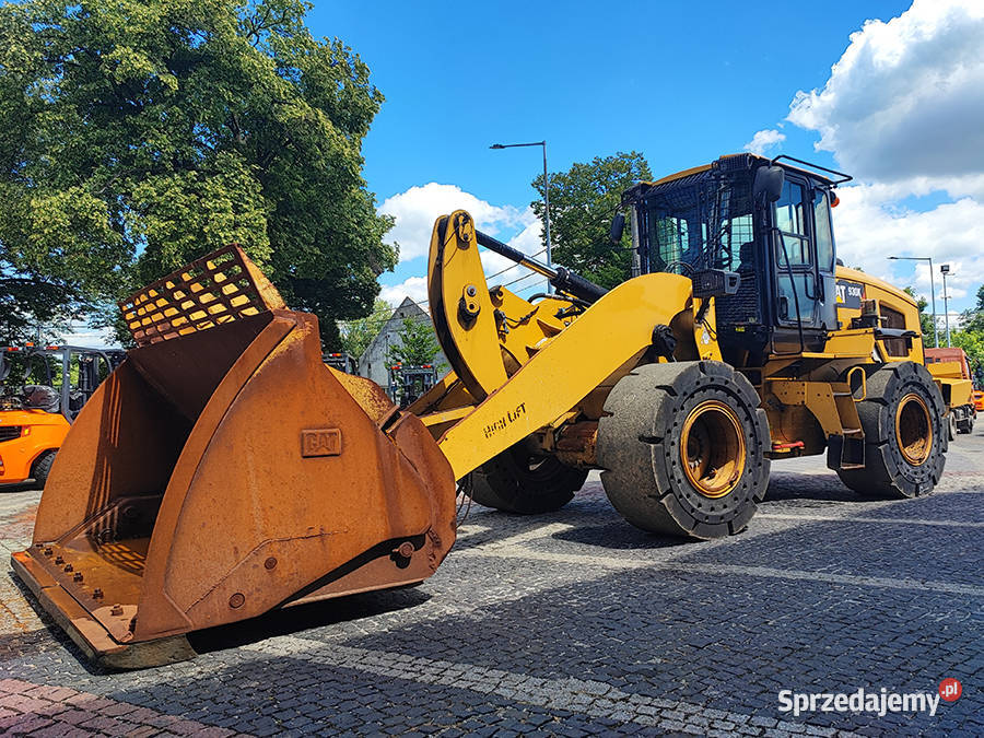 Ładowarka kołowa CAT 930K 4WD 2013 Motoryzacja Kęty