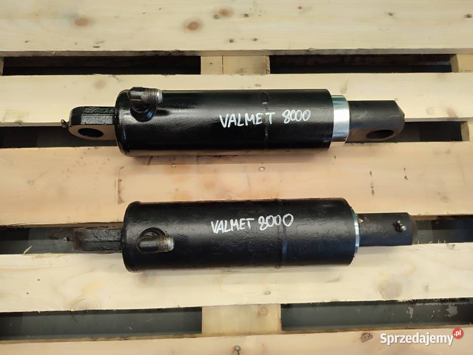 Siłownik hydrauliczny tylnego podnośnika VALMET