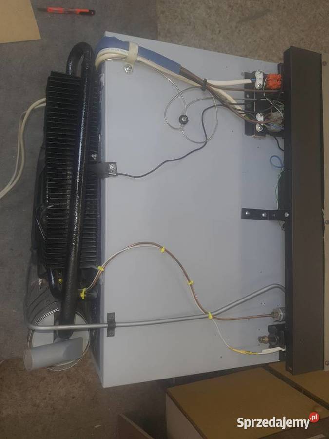 Lodówka na GAZ 230V 12V do kampera przyczepy Pozostałe Wałbrzych sprzedam