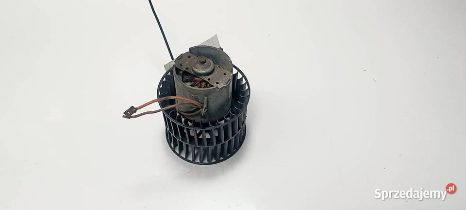 WENTYLATOR KABINOWY OPEL ASTRA F 1BB52 13V Lipno
