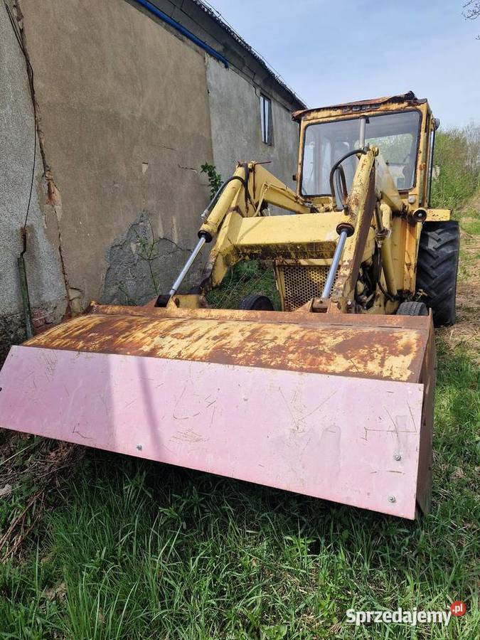 Ładowarka kołowa Ford tanio okazja Zajączkówko