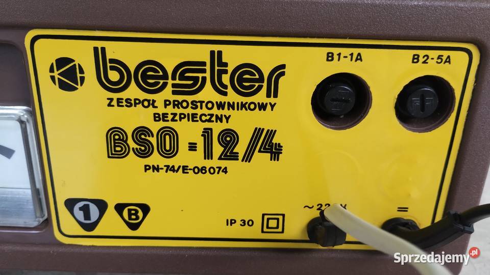 Prostownik samochodowy Bester Poznań