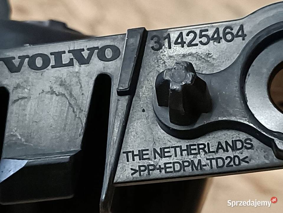 VOLVO S60 V60 V60CC 14 ŚLIZG MOCOWANIE ZDERZAKA Pozostałe Pleszew