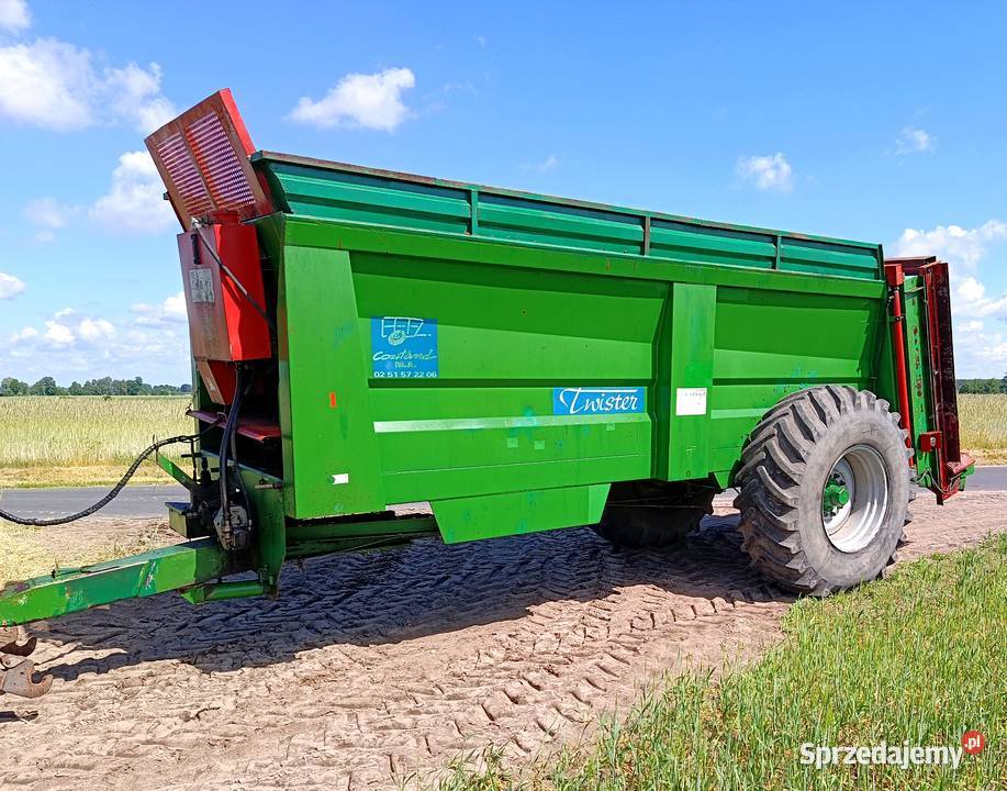 Rozrzutnik obornika Coutand Twister 1416 ton nieuszkodzony Rozrzutniki obornika Poddębice sprzedam